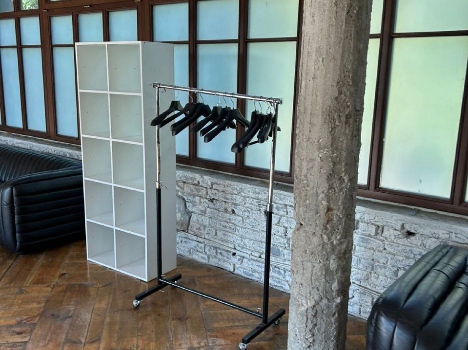 Стеллаж Kallax-10 белого цвета в аренду